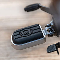 Silver Deluxe Footpegs fit for Royal Enfield Classic 350