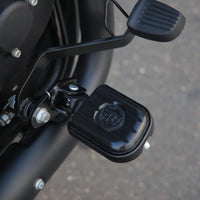 Black Deluxe Footpegs fit for Royal Enfield Goan Classic 350